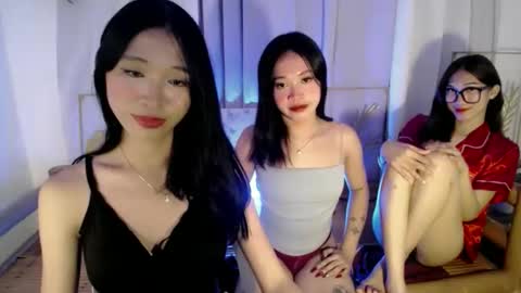 Snapshot of seductive_kimxxx chatting on 23, 3, 2026 your miss universe kim online show from 23, 3, 2026