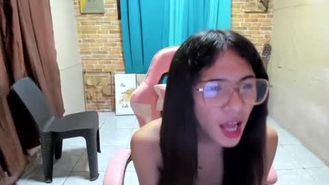 seductive_kylie online show from 25, 7, 2026