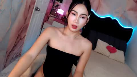 Snapshot of seductive_vana chatting on 20, 7, 2026 Vanessa online show from 20, 7, 2026