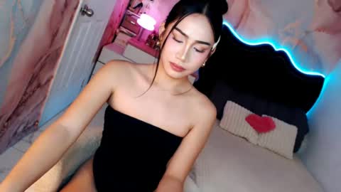 Snapshot of seductive_vana chatting on 24, 7, 2026 Vanessa online show from 24, 7, 2026