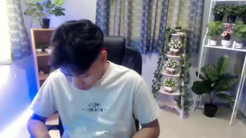 Snapshot of seductivee_bigcock chatting on 24, 10, 2025 John online show from 24, 10, 2025