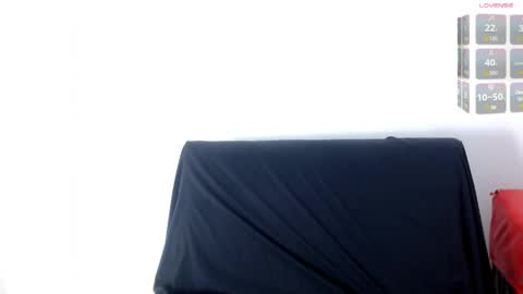 Snapshot of seductivespellvagina80 chatting on 25, 5, 2026 Estefany online show from 25, 5, 2026