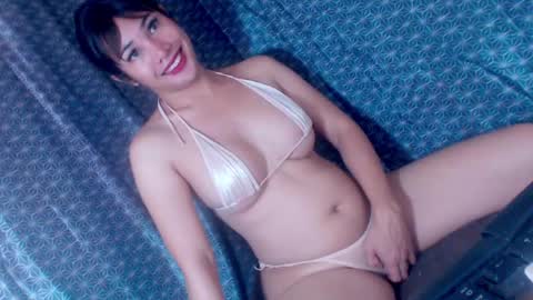 Julia Starlette online show from 21, 4, 2026