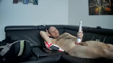 Sebastian online show from 14, 12, 2024