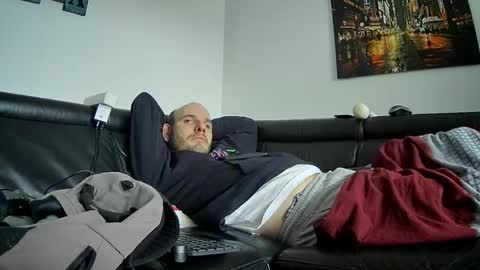 Sebastian online show from 2, 2, 2025