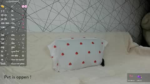 Akira Youri online show from 22, 11, 2025