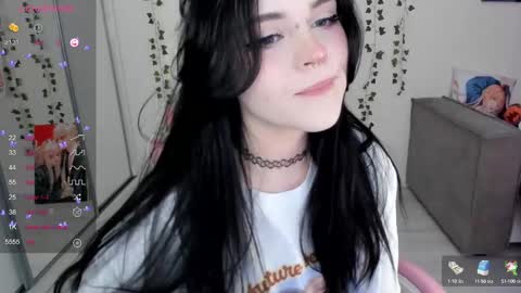 Selena  online show from 17, 2, 2025