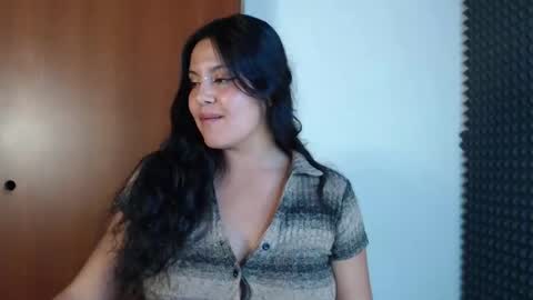 Gaby  but call me selena  instagram sele04angel1 online show from 26, 11, 2025