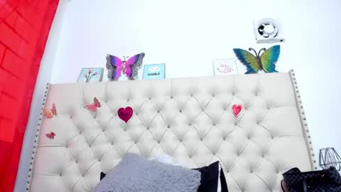 Snapshot of selena_beautyy chatting on 6, 6, 2026 selena_beautyy online show from 6, 6, 2026