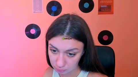 selena  online show from 18, 7, 2026