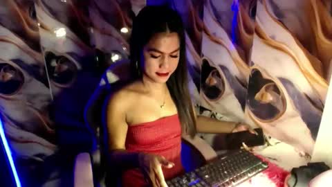 selena_fox2000 online show from 25, 3, 2026