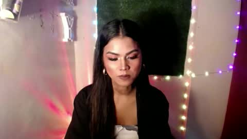 selena_fox2000 online show from 2, 5, 2026