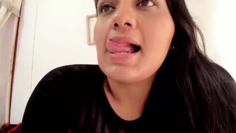 Snapshot of selena_jhonson1 chatting on 14, 10, 2025 Karen online show from 14, 10, 2025