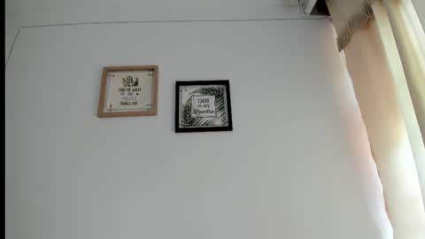 Snapshot of selena_jhonson1 chatting on 3, 12, 2025 Karen online show from 3, 12, 2025