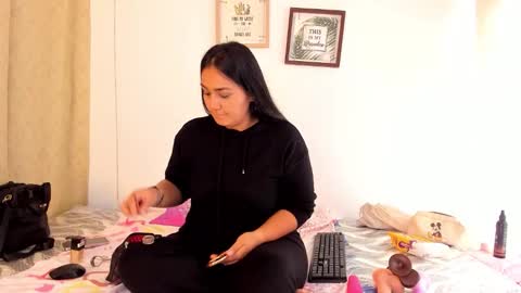 Snapshot of selena_jhonson1 chatting on 8, 1, 2026 Karen online show from 8, 1, 2026