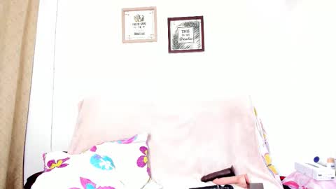 Snapshot of selena_jhonson1 chatting on 26, 2, 2026 Karen online show from 26, 2, 2026