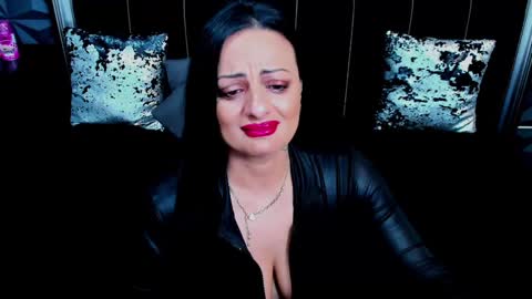 Selene online show from 28, 12, 2024