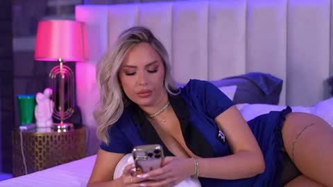 Selena online show from 25, 4, 2026