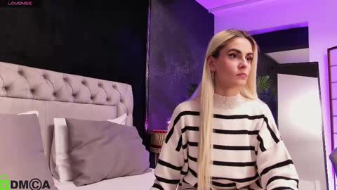 Snapshot of selenadaze chatting on 3, 2, 2026 Selena online show from 3, 2, 2026