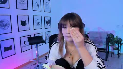 Selena ntmy online show from 22, 2, 2025