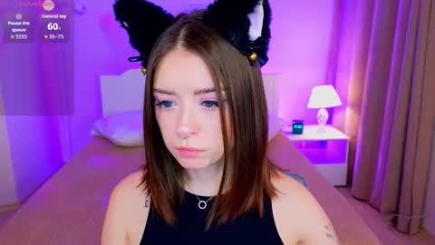 Snapshot of selenamills chatting on 25, 11, 2025 selenamills online show from 25, 11, 2025