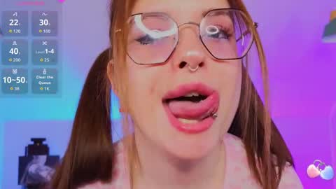 Snapshot of selenamills chatting on 10, 5, 2026 selenamills online show from 10, 5, 2026