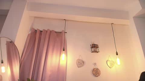 SelenaRossi online show from 20, 1, 2025