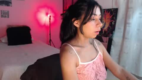 Snapshot of selene_gils chatting on 10, 12, 2024 nathy online show from 10, 12, 2024