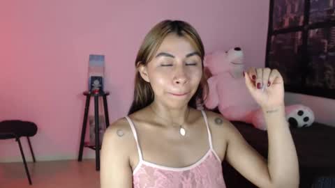 Snapshot of selene_gils chatting on 20, 2, 2025 nathy online show from 20, 2, 2025