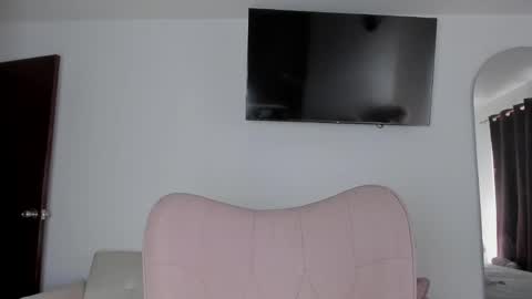 Alejandra  online show from 21, 4, 2026