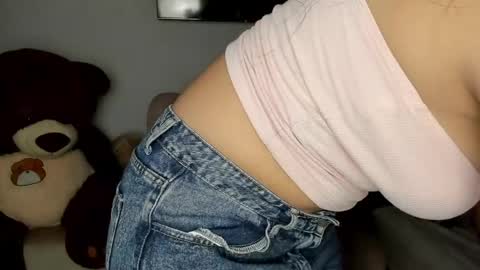 Alejandra  online show from 7, 6, 2026