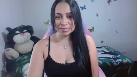 Snapshot of selene_mixx chatting on 12, 5, 2026 selene_mixx online show from 12, 5, 2026