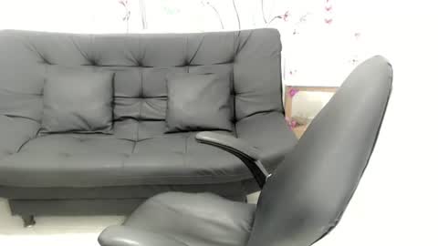 selene online show from 11, 6, 2026