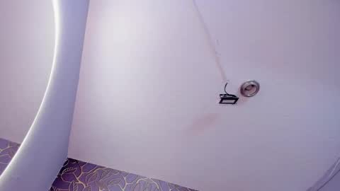 Selene online show from 10, 2, 2025