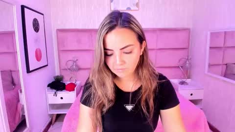 Selene  online show from 4, 3, 2026