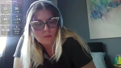 Selene online show from 18, 10, 2025