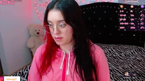 Selene G  online show from 20, 9, 2025