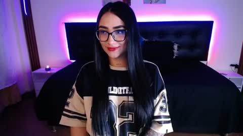 Selene online show from 13, 6, 2026