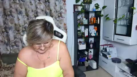 Selenna online show from 8, 12, 2024