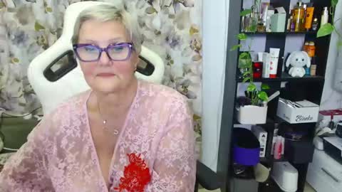 Selenna online show from 13, 2, 2025