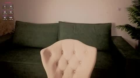 lina next stream nearest evening  online show from 27, 4, 2026