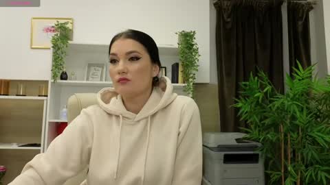 Seline online show from 4, 2, 2025