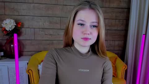 SelinSwarovski online show from 22, 2, 2025