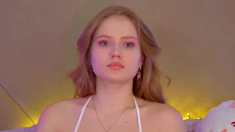 SelinSwarovski online show from 17, 9, 2025