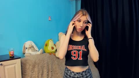 Snapshot of sell0n chatting on 27, 12, 2024 Mindy online show from 27, 12, 2024