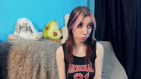 Snapshot of sell0n chatting on 27, 12, 2024 Mindy online show from 27, 12, 2024