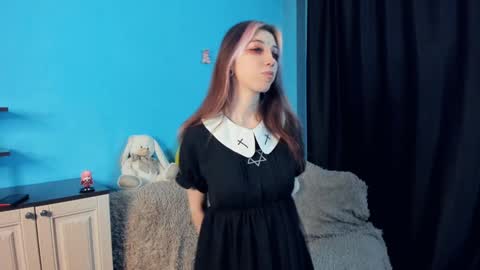 Snapshot of sell0n chatting on 28, 12, 2024 Mindy online show from 28, 12, 2024