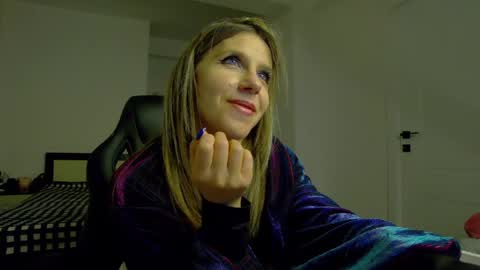 sellena_angel online show from 1, 5, 2026