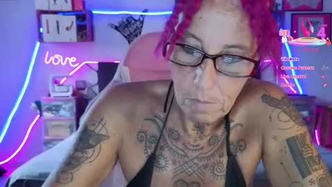 Selvaggia Del Caribe online show from 8, 1, 2026