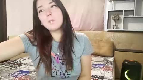 Snapshot of semisweetdream chatting on 22, 12, 2025 Next stream 2912 GMT2 online show from 22, 12, 2025